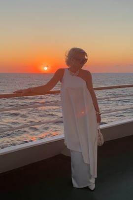 
                             
                                Фарида платье.
                                Обложка отзыва пользователя Пользователь 4965
                             
                        