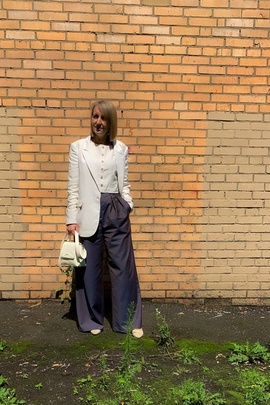 
                             
                                Брюки Дафна.
                                Обложка отзыва пользователя Пользователь 107156
                             
                        