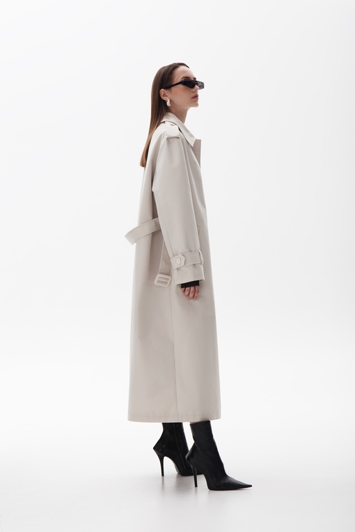 Долорес тренчкот