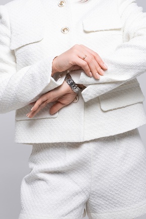 Классика в твиде.