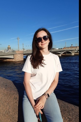 
                             
                                Футболка Аля.
                                Обложка отзыва пользователя Марина Любимова
                             
                        