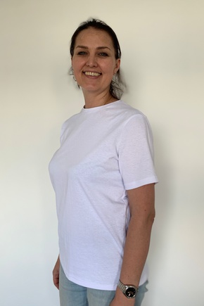 Отличная базовая футболка