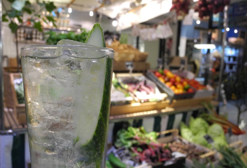 akvavitdrink-sturehof-aalborg-tonic-vinbanken