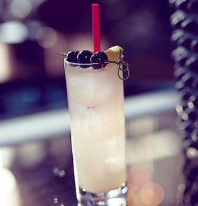 purity-vodka-cosmopolitan-vinbanken-samlingsartikel