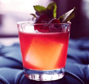 purityberry-purity-vodka-vinbanken-vodkadrinkar-samlingaartikel