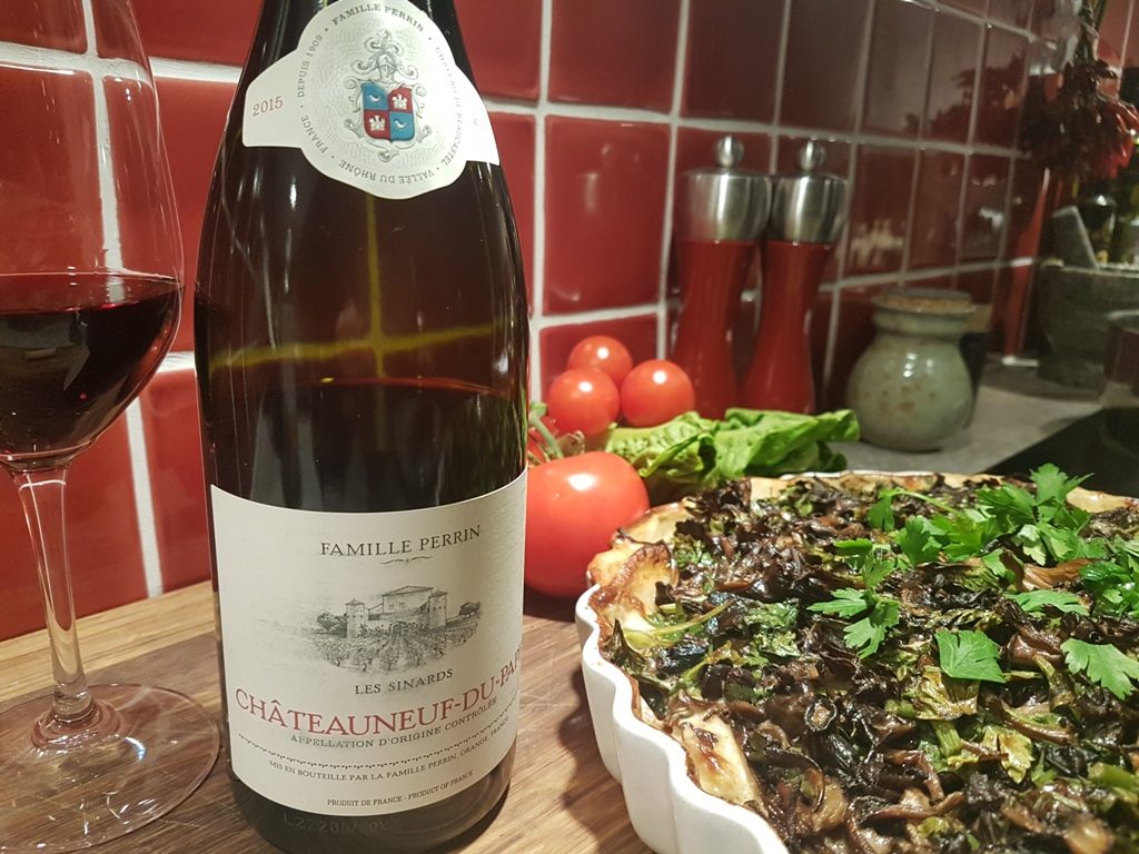 chateauneuf-du-pape-les-sinards-till-rotfruktsgratang-med-svamptacke-vint-till-maten-vinbanken
