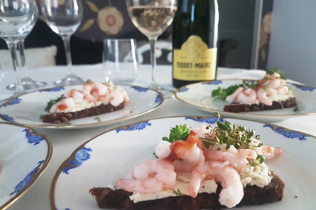 vin-till-raktoast-med-cream-cheese-vinbanken