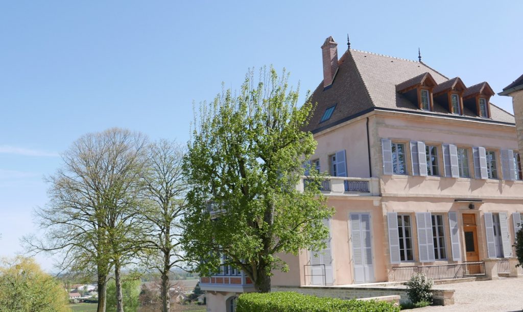 maison-louis-latour-aloxe-corton-vinbanken