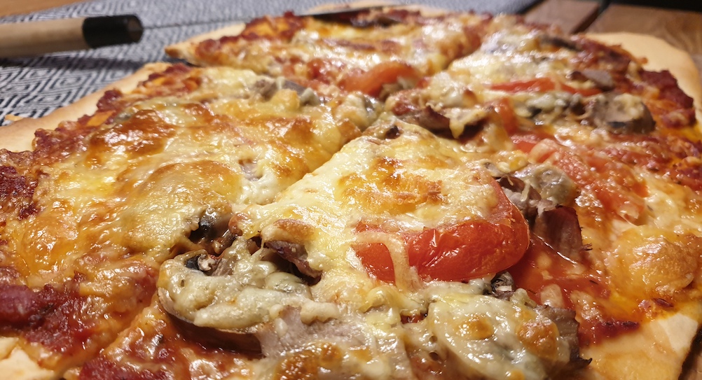 vin-till-pizza-manga-forslag-samt-recept-vinbanken