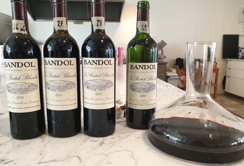 Vertikalprovning La-Bastide-Blanche-rott-vin-fran-Bandol-vinbanken