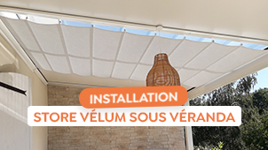 Pose d\'un store velum au plafond d\'une vranda