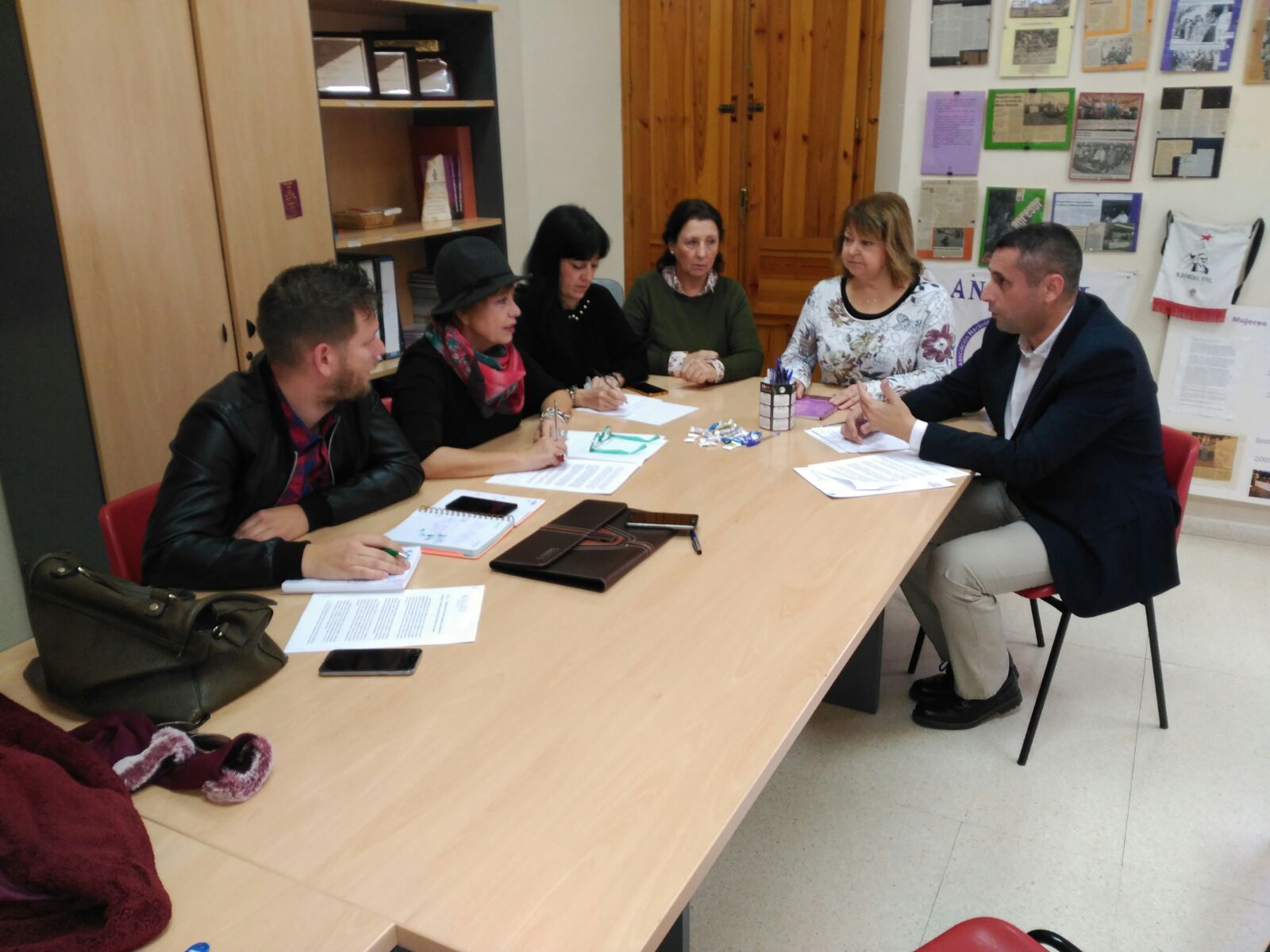 AUGC se reúne con la Plataforma Cordobesa Contra la Violencia a las Mujeres