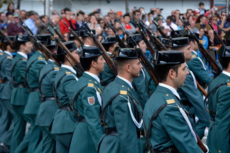 AUGC logra que se aumenten los contingentes en cabos 1º, suboficiales y oficiales de la nueva escala