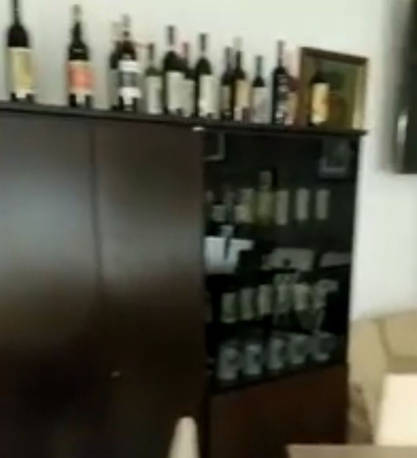 En la Comandancia de la Guardia Civil en Valladolid hay una vinoteca para Oficiales pero no hay espacio para una sala de descanso
