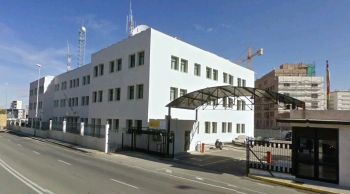 COMANDANCIA DE LA GUARDIA CIVIL EN CÁDIZ: EL ÚLTIMO REDUCTO PARA LOS FUMADORES