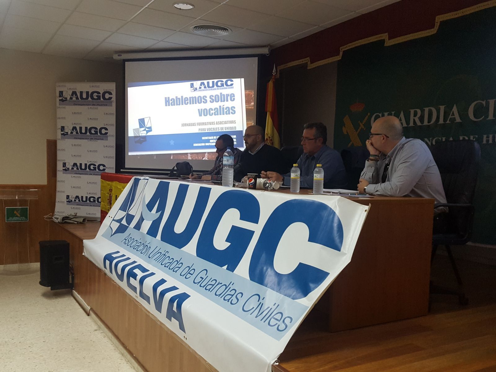 Reunión con vocales de Augc Huelva