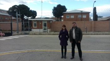 AUGC acompaña a los familiares de Sergio en su visita a Alcalá Meco, donde lleva casi un mes encarcelado
