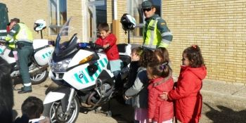 LA SEXTA NOCHE: Denuncian que la Guardia Civil obliga a los agentes de tráfico a poner un mínimo de 50 multas