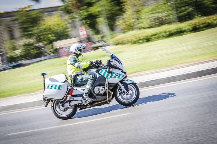 AUGC pide explicaciones por las horas de exceso en Tráfico que no se están abonando