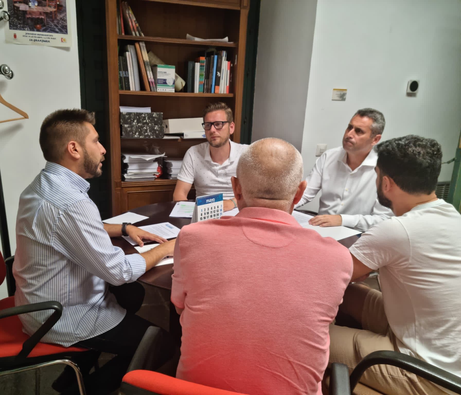 AUGC le traslada al PSOE la situación de la Guardia Civil en Peñarroya-Pueblonuevo