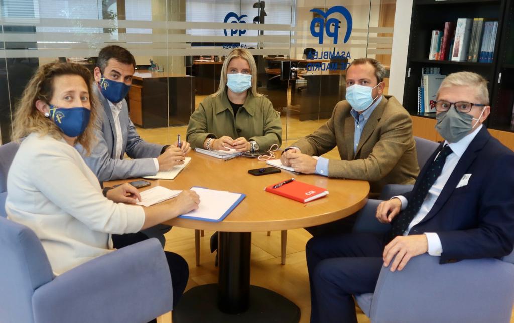 AUGC traslada al PP de Madrid la necesidad de mecanismos de ayuda en vivienda y otros ámbitos para los guardias civiles de esta comunidad