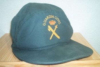 Subsector de Córdoba: compañeros de la Agrupación solicitan una segunda puesta de la nueva gorra.