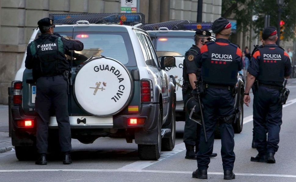Las asociaciones y sindicatos de Guardia Civil y Policía Nacional damos un paso al frente y decimos 'sí' a la propuesta de equiparación de Interior