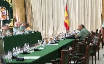 Las asociaciones abandonan el Consejo ante la falta de garantías de derechos de los trabajadores