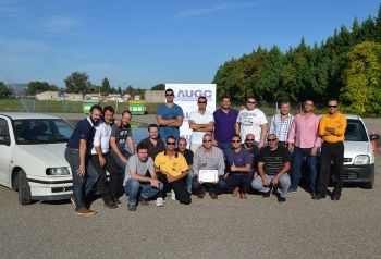 Quince guardias civiles participan en la segunda edición del Curso de Conducción policial y evasiva organizado por AUGC Sevilla