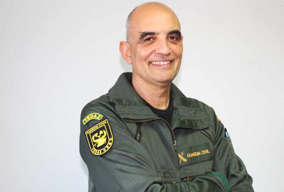 Sigue la persecución contra los representantes de los guardias civiles: ahora quieren acabar con la carrera del secretario general de AUGC Cantabria