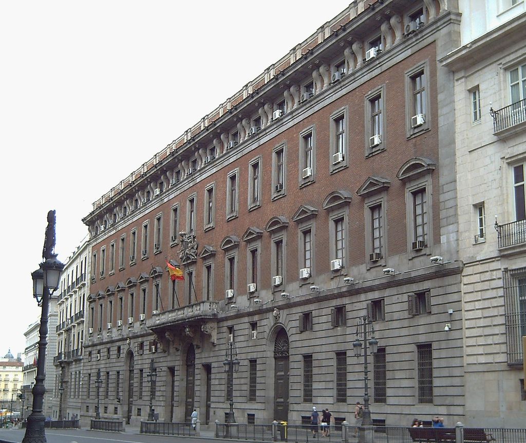 Nueva concentración por la equiparación salarial, esta vez frente al Ministerio de Hacienda y Administraciones Públicas