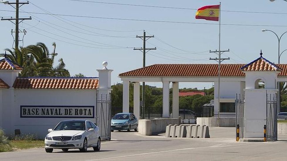 Los tribunales reconocen el derecho de un guardia civil a acceder a la cafetería de Suboficiales de la Base Militar de Rota
