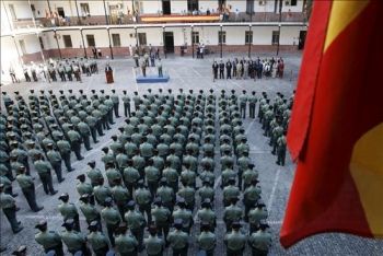 Los guardias civiles podrían recuperar el sueldo perdido a partir de 2015