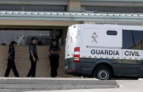 Sancionados dos Guardias Civiles por solicitar medios adecuados para el traslado de cuatro detenidos