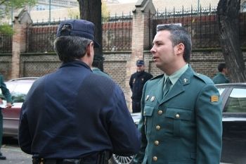 Así no es posible. Digamos la verdad