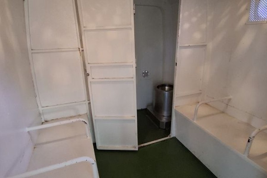 El 40% de los vehículos de la Guardia Civil para el traslado de presos carecen de cinturones de seguridad