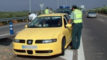 El capitan del Subsector Norte de Tráfico Madrid castiga a los guardias civiles que menos multan