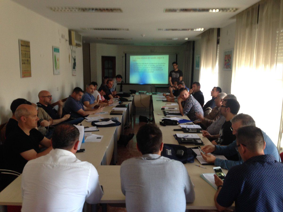 AUGC imparte en Sevilla el primer taller de prevención de conductas suicidas en la Guardia Civil