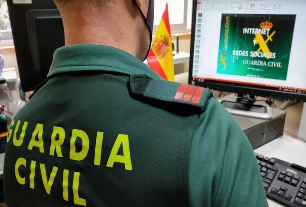 AUGC con los futuros cabos en la Academia de Baeza