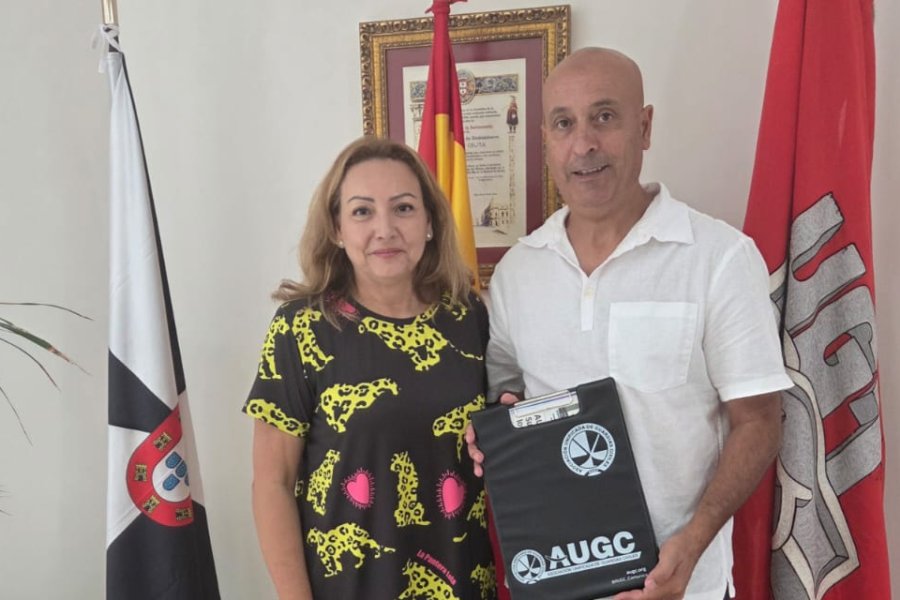 AUGC analiza con la secretaria general de UGT la aplicación de la sentencia del Tribunal Supremo sobre las entradas a nado en Ceuta.