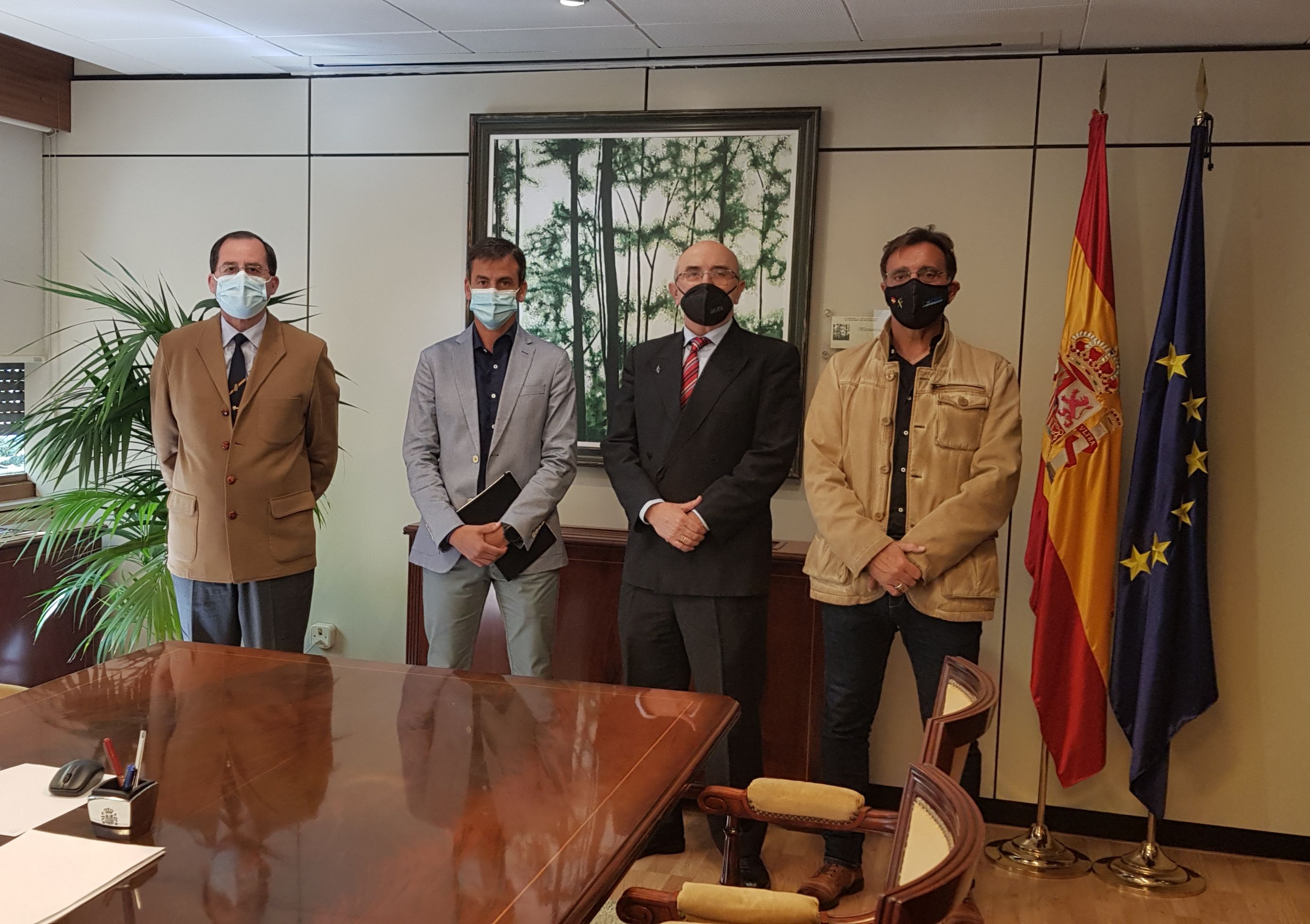 AUGC Comisión de Retirados se reúne con la Secretaría General Gerente de ISFAS