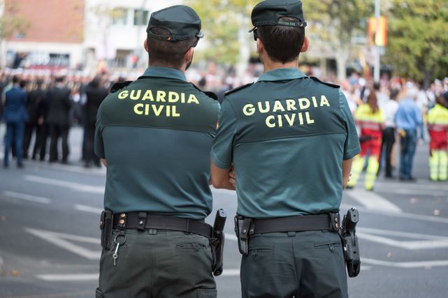 La Dirección General proyecta restringir derechos individuales a los guardias civiles