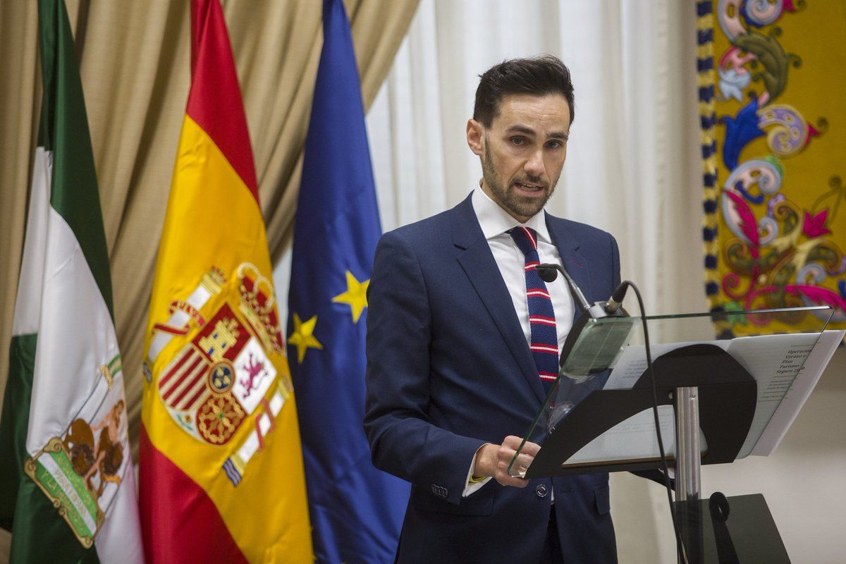 Reclamamos la ejecución de un seguro de responsabilidad civil para los agentes