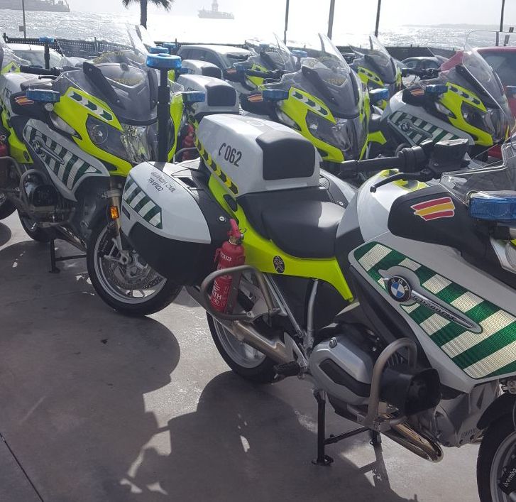 Las motocicletas de la Guardia Civil de Tráfico incumplen la legislación