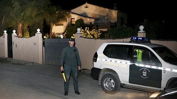 El tesón de AUGC Málaga logra que se reabra el caso de las muertes de Lucía Garrido y dos ciudadanos colombianos en Alahurín de la Torre