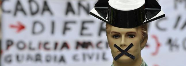 La causa de desmotivación en los guardias civiles se llama “productividad”