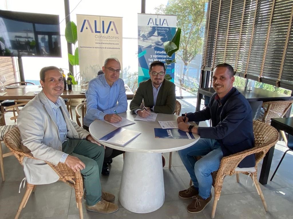 AUGC Zaragoza-Huesca firma un acuerdo con Alia Consultores, empresa especializada en garantizar la financiación más adecuada según las necesidades