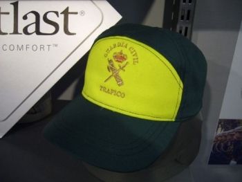 Subsector Coruña: no llevar gorra durante la inspección ocular de un vehículo accidentado, es motivo de sanción
