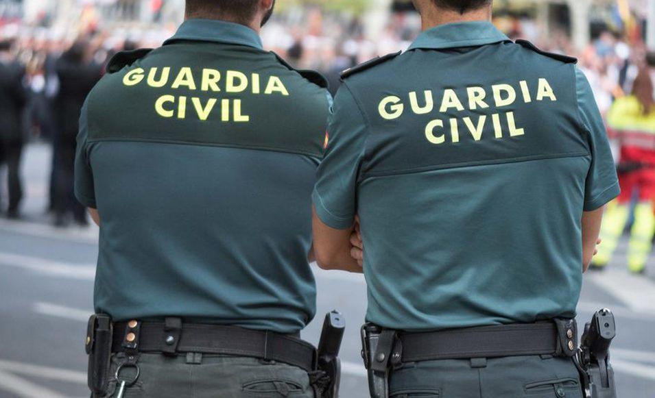 Resumen del Pleno extraordinario del Consejo con dos puntos clave: equiparación salarial y reglamento de Destinos
