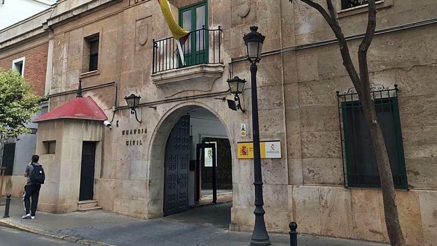 La Guardia Civil, en "cuárteles de otra época" en Valencia
